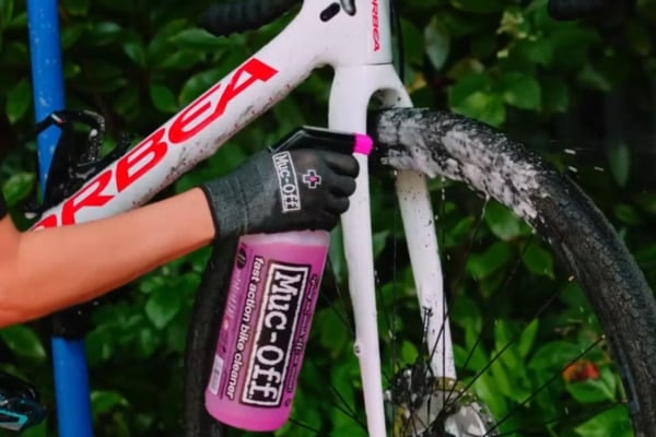 How to Clean a Bike: A Guide to Bike Cleaning & Maintenance