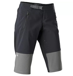 Fox Apparel | W Defend Short Women's | Size Extra Small In Black | Polyester