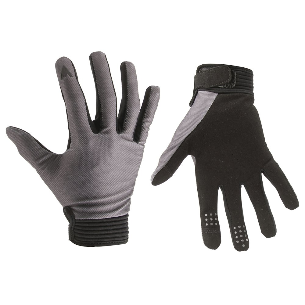 Foundation Glove