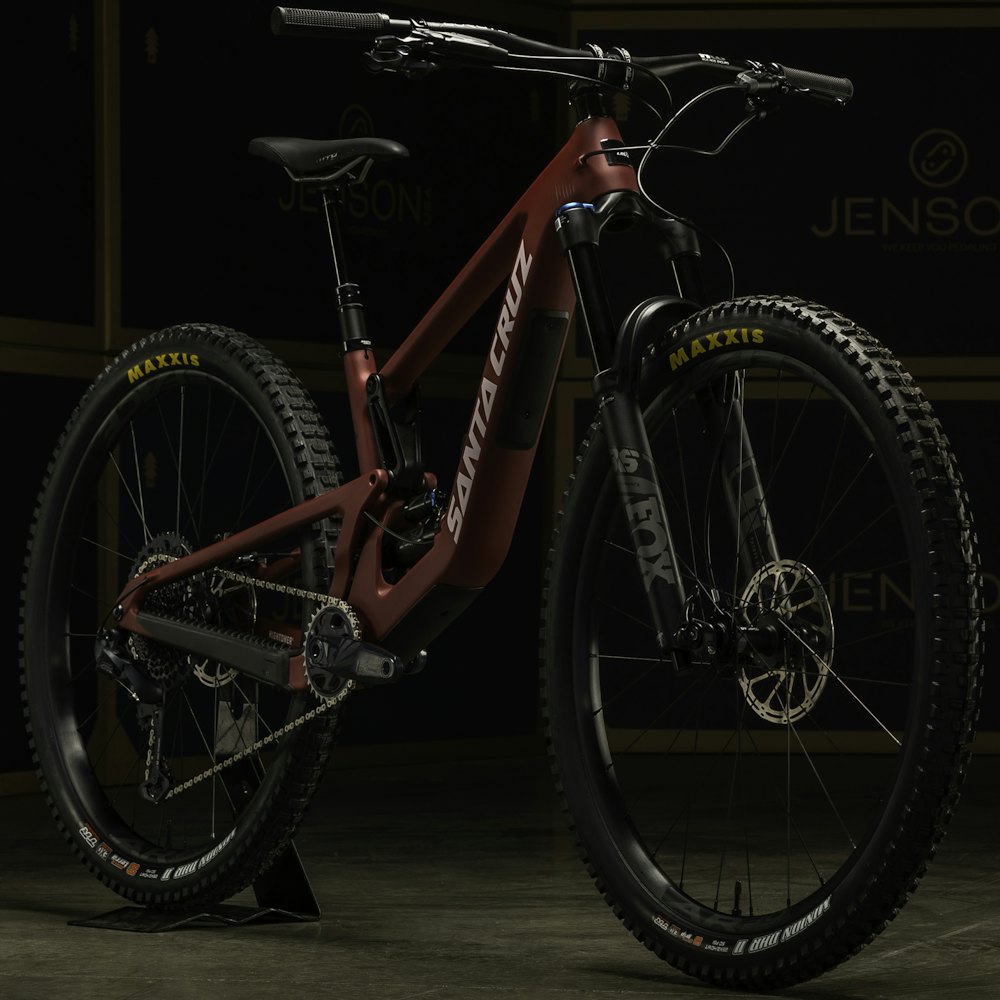 SANTA CRUZ HIGHTOWER 3 C S BIKE