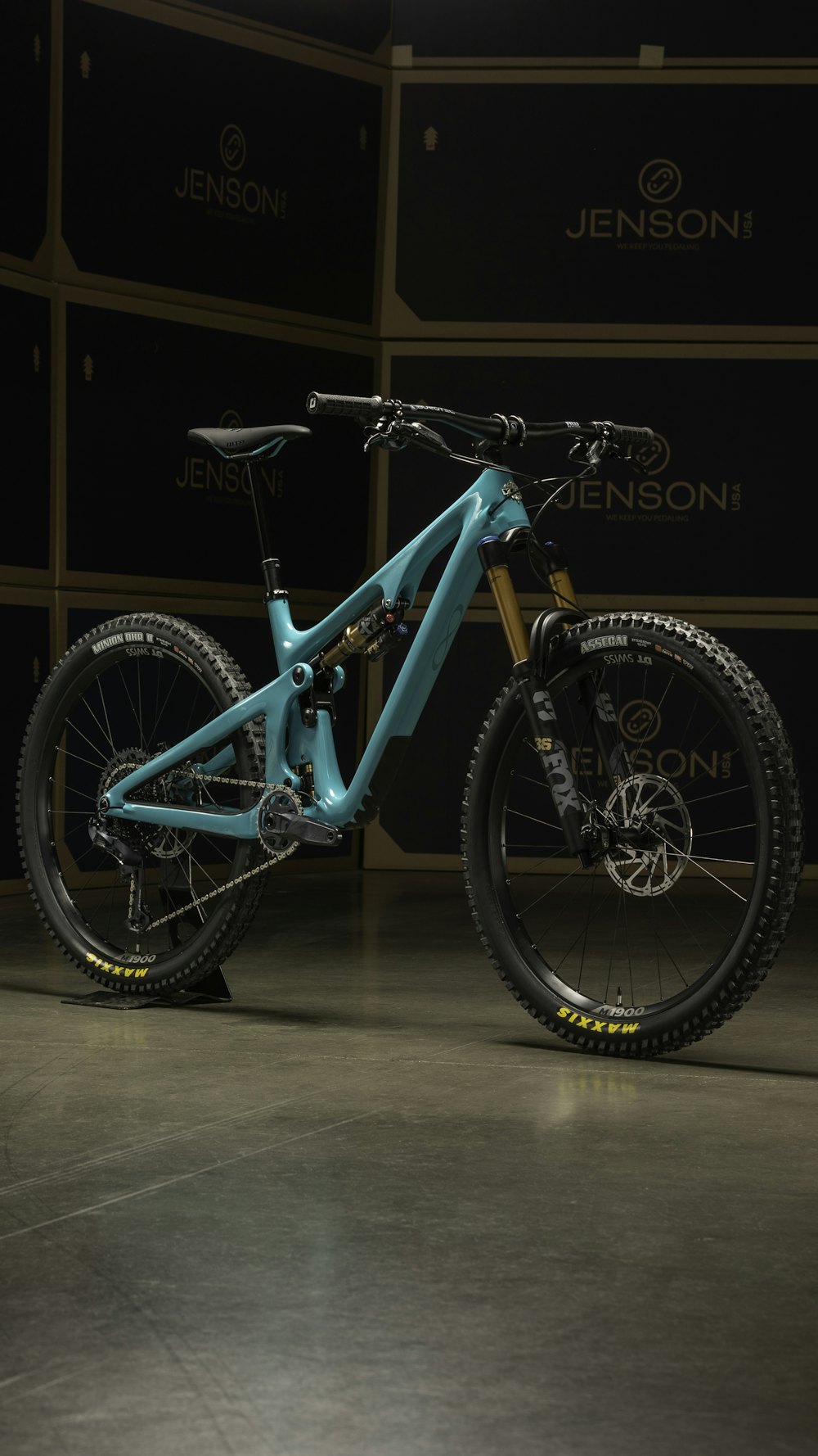 Yeti SB140 27.5 LRC2 Factory Bike 2023