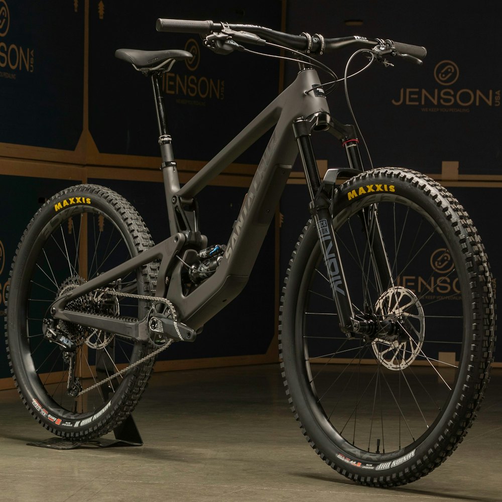 SANTA CRUZ BRONSON 4.1 C R BIKE