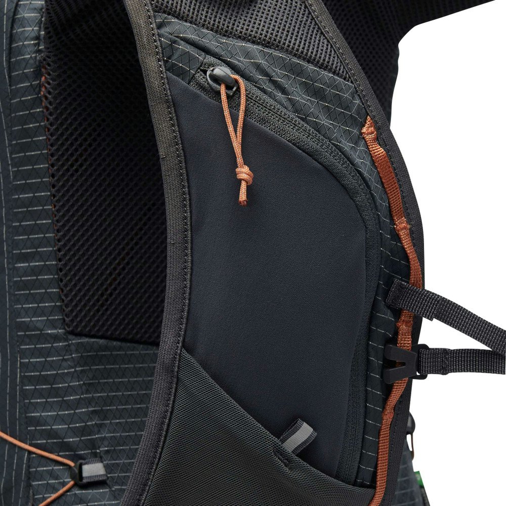 Black Diamond Pursuit 15 Backpack