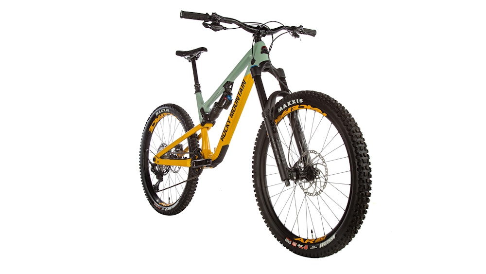 Rocky Mountain Altitude Carbon 70 27.5 Bike 2023