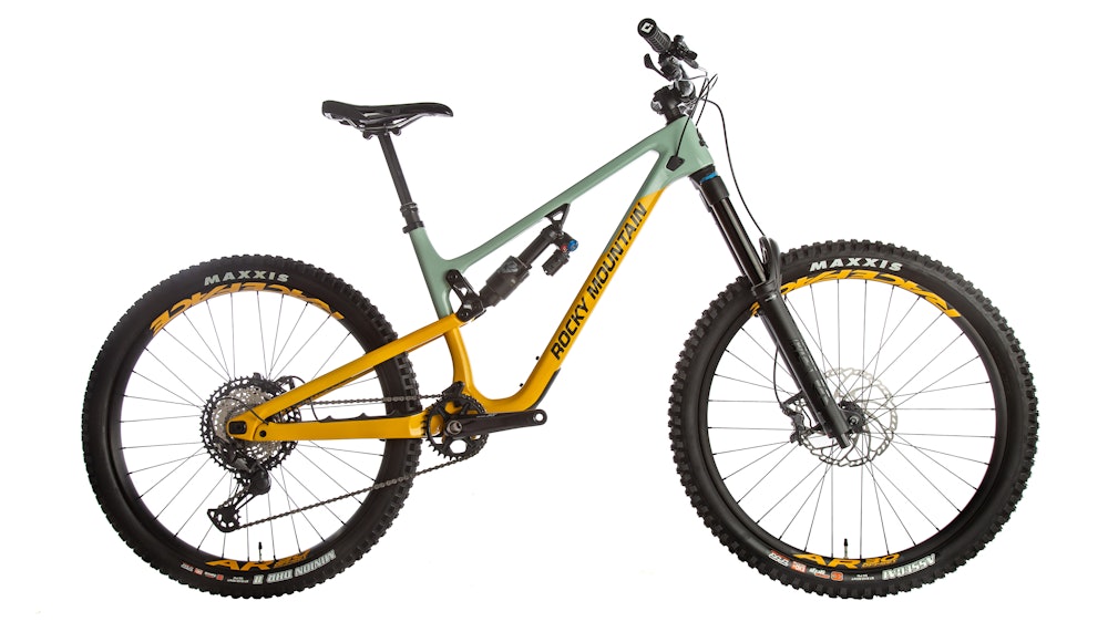 Rocky Mountain Altitude Carbon 70 27.5 Bike 2023