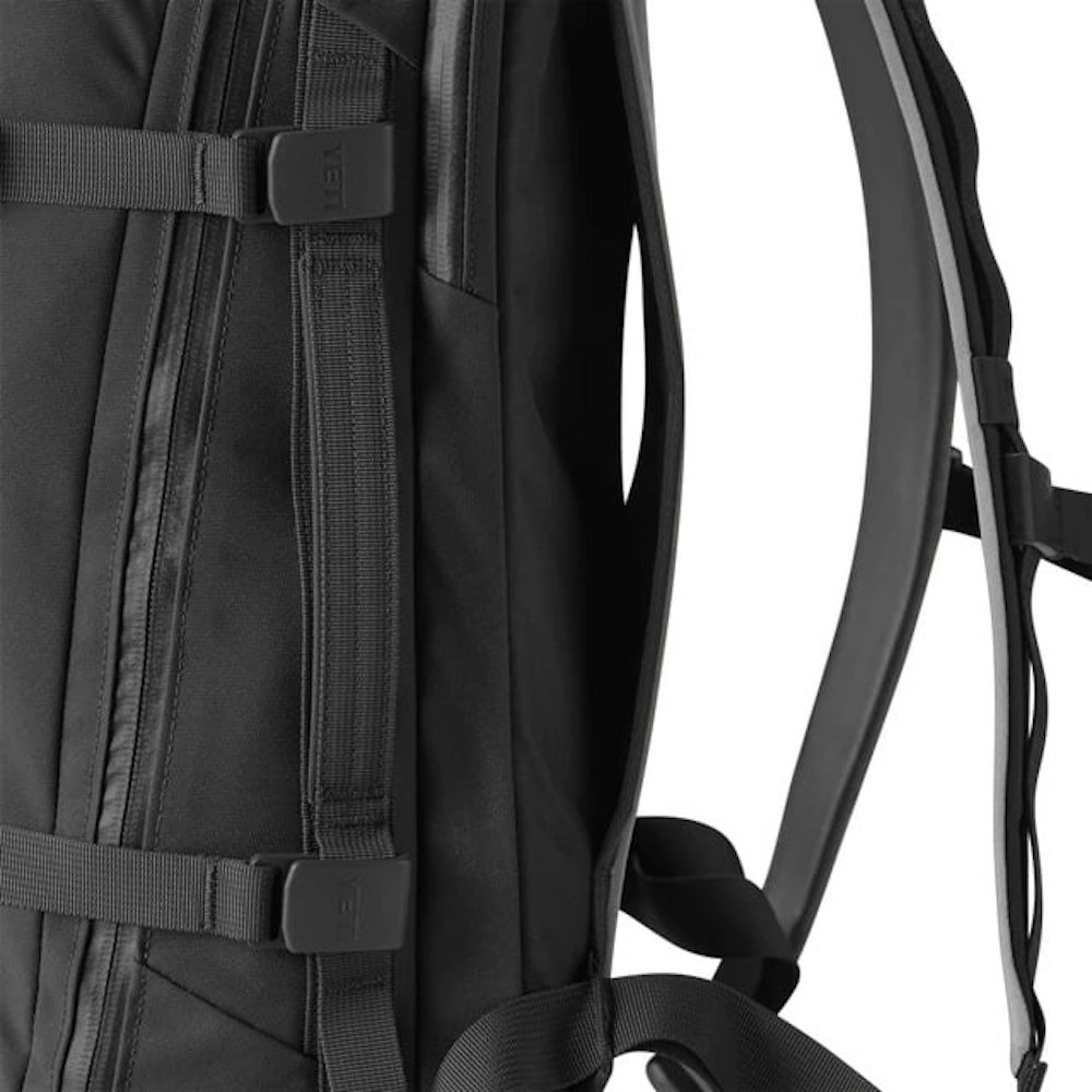 Yeti Crossroads 27L Backpack