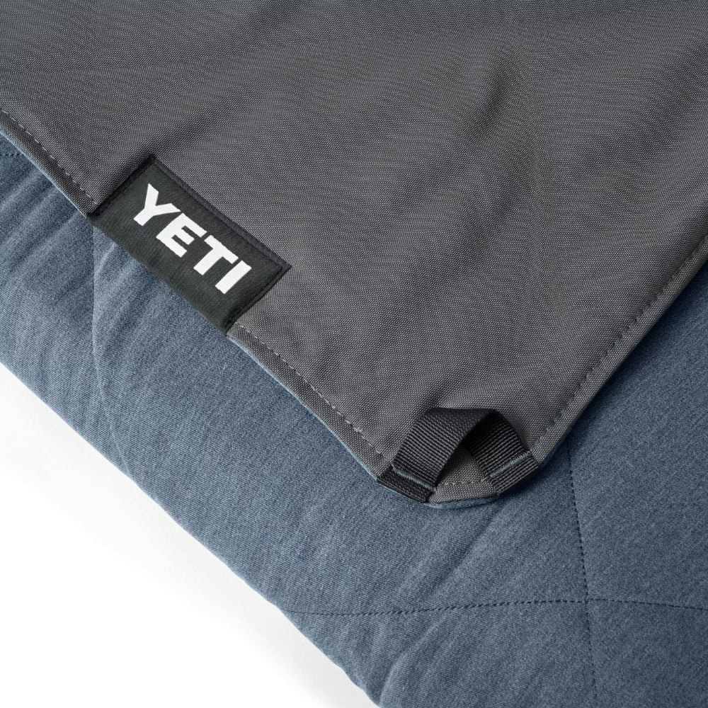 Yeti Lowlands Waterproof Outdoor Blanket