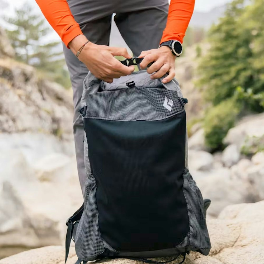 Black Diamond Beta Light 45 Backpack