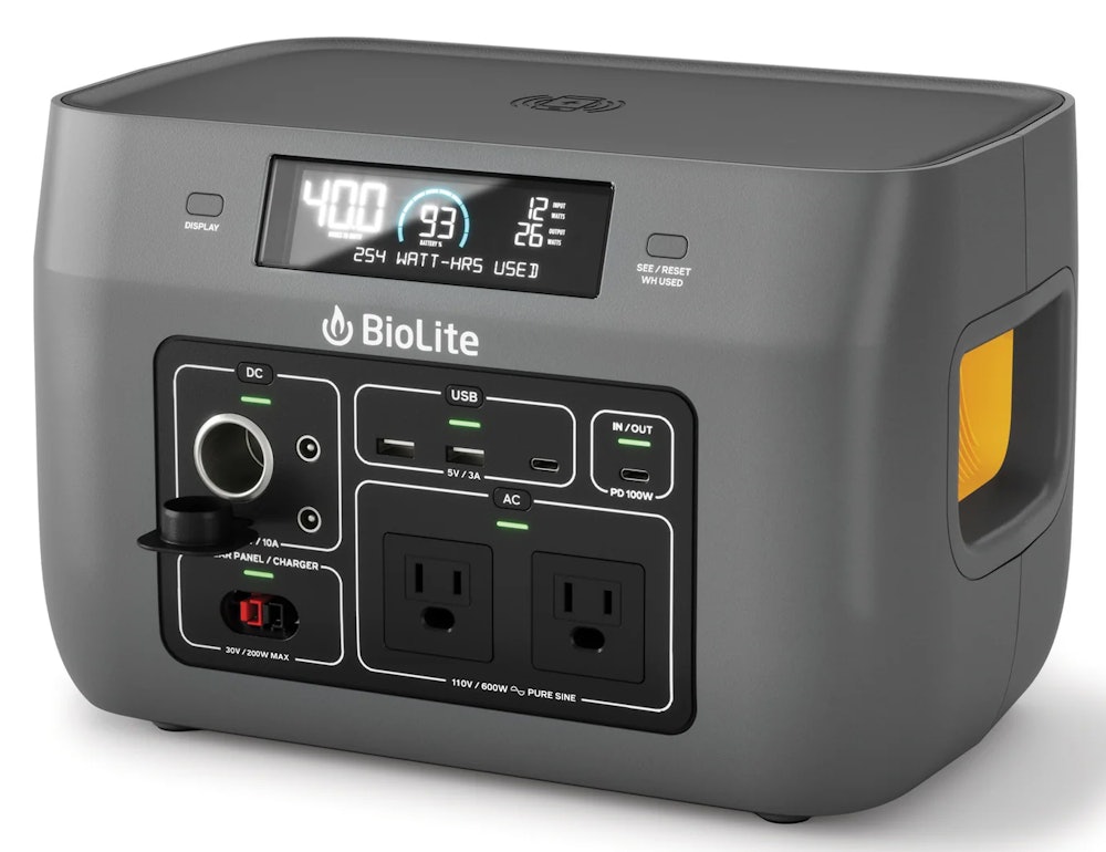 BioLite BaseCharge 600+ Power Station