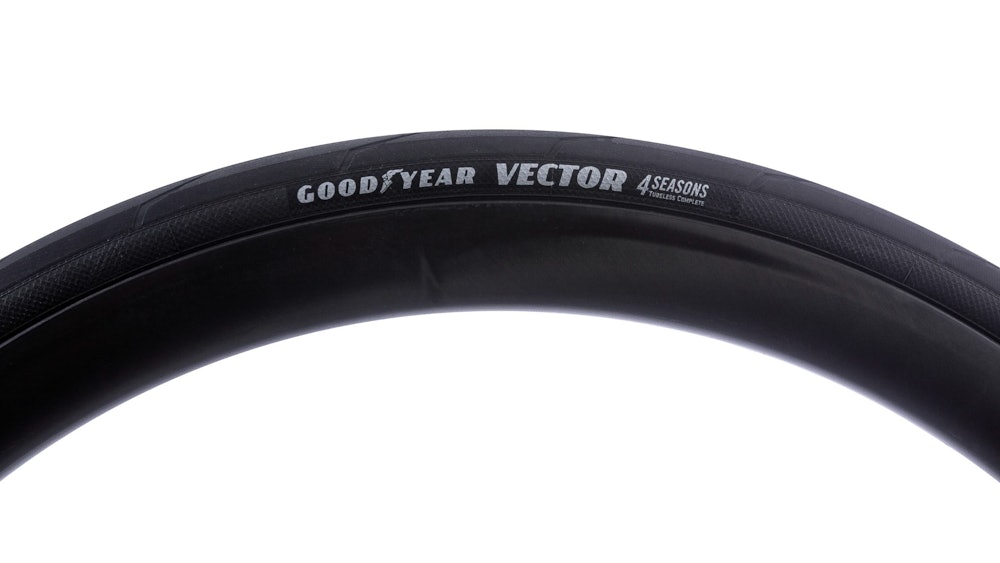 Goodyear Vector 4Seasons Tubeless Complete 700c Tire