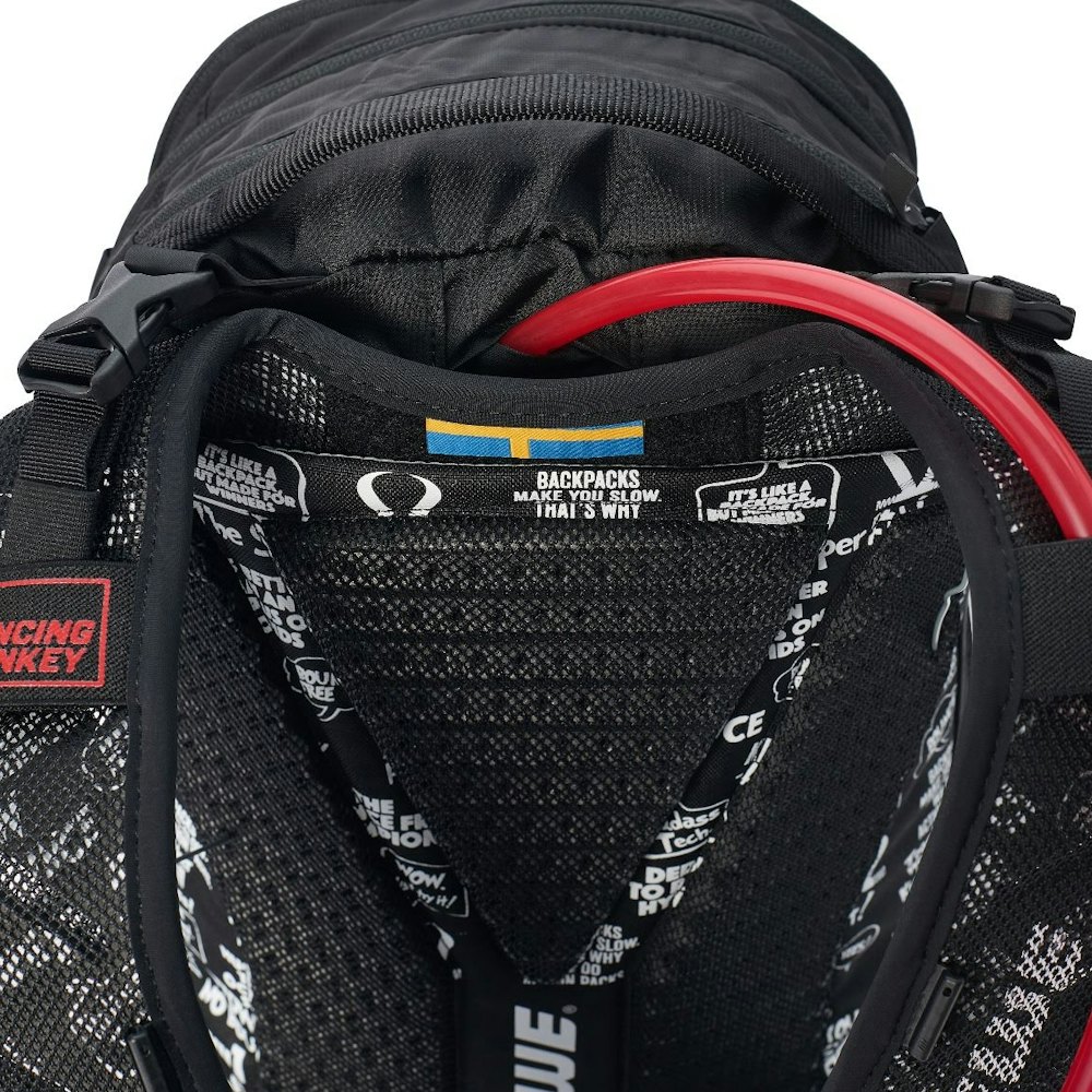 USWE SHRED 25 Hydration Pack