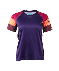 Yeti Cycles | Crest Women's Jersey | Size Extra Small in Velvet